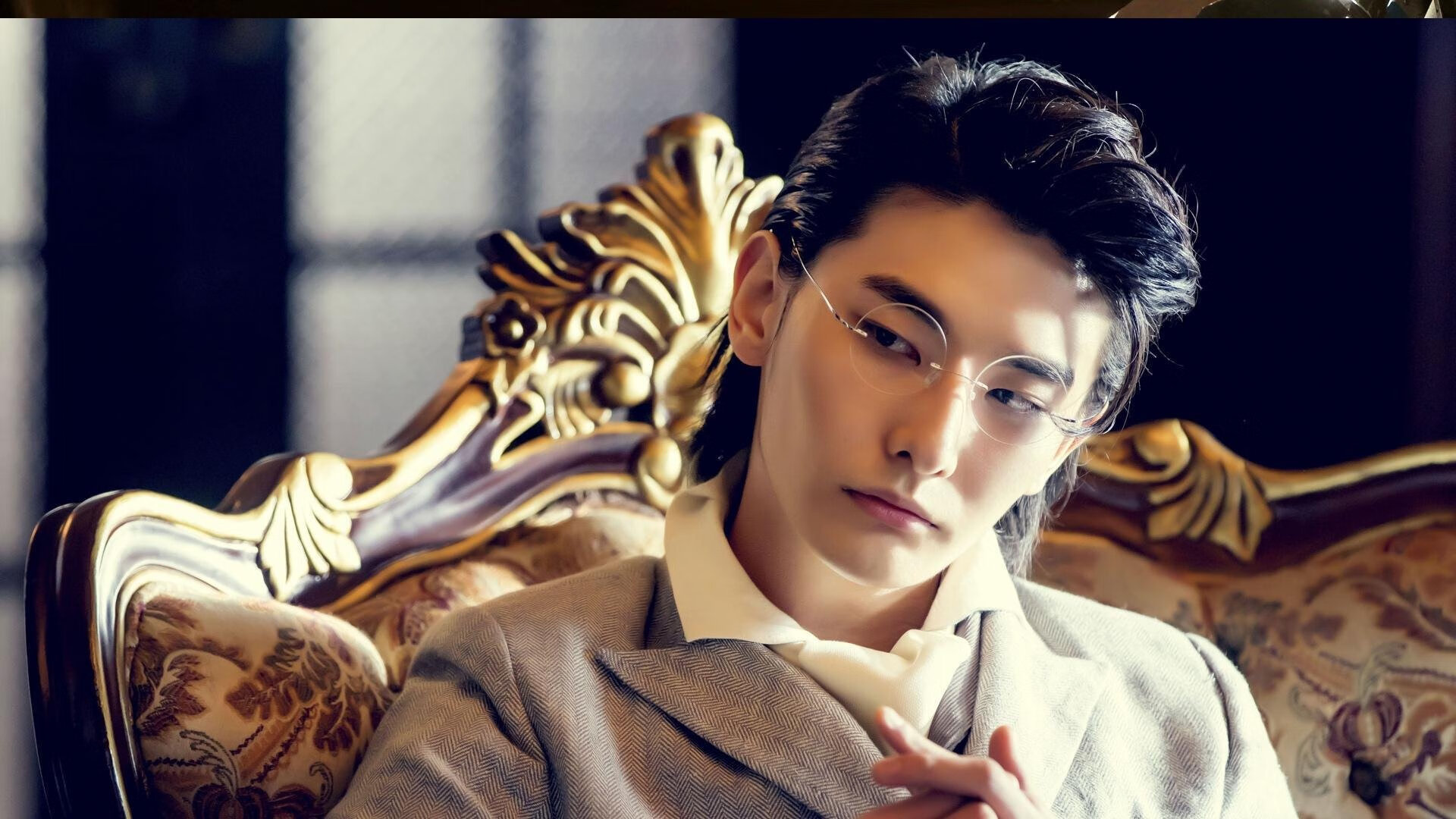 中国女篮在比赛中灵活调整进攻策略,女篮进攻战术